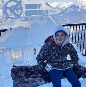 Meet your Posher, Zachary